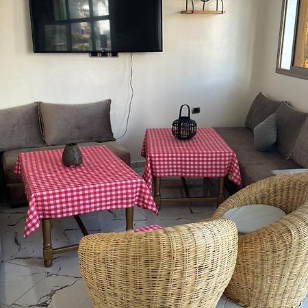 Soraya Guest House Surf Camp & Restaurant 임수안 외부 사진