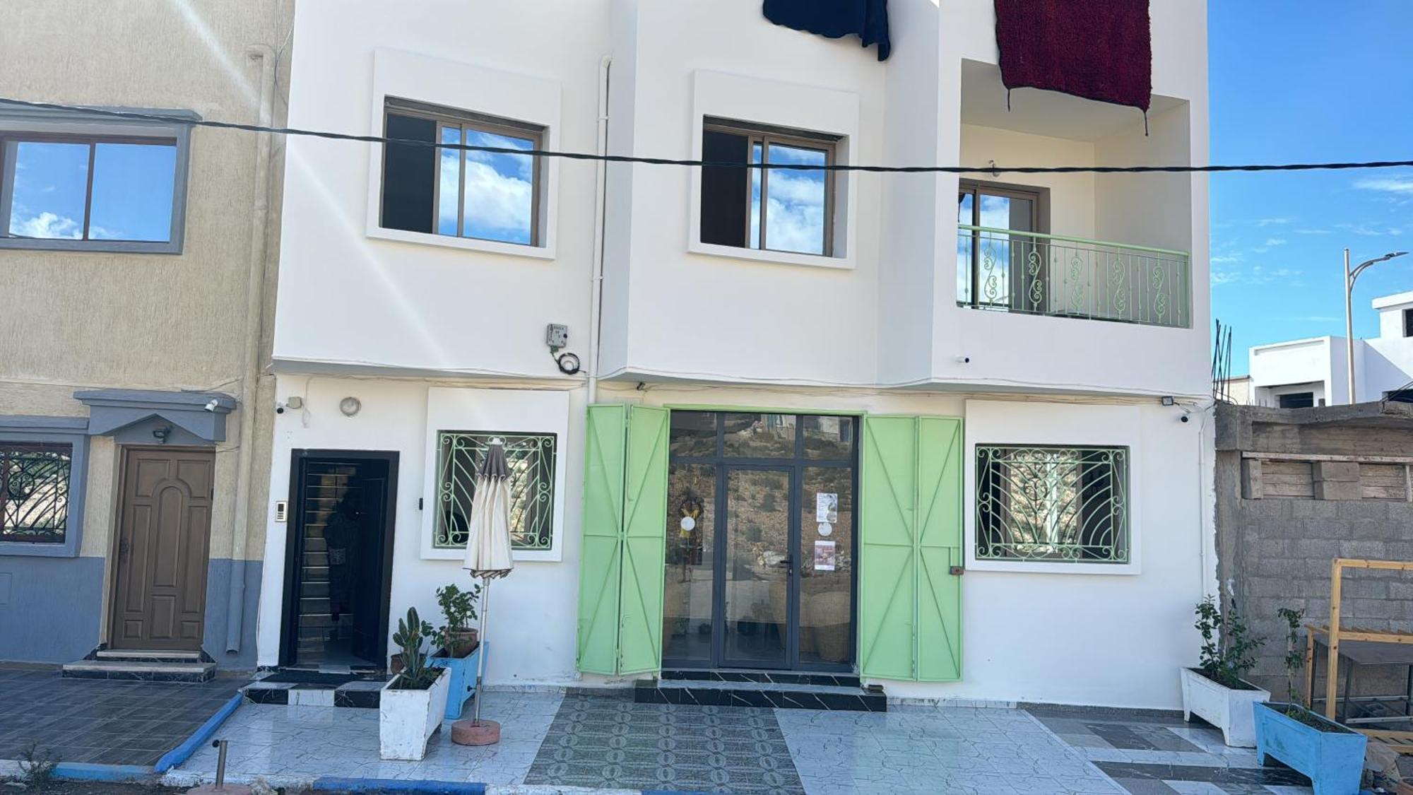Soraya Guest House Surf Camp & Restaurant 임수안 외부 사진